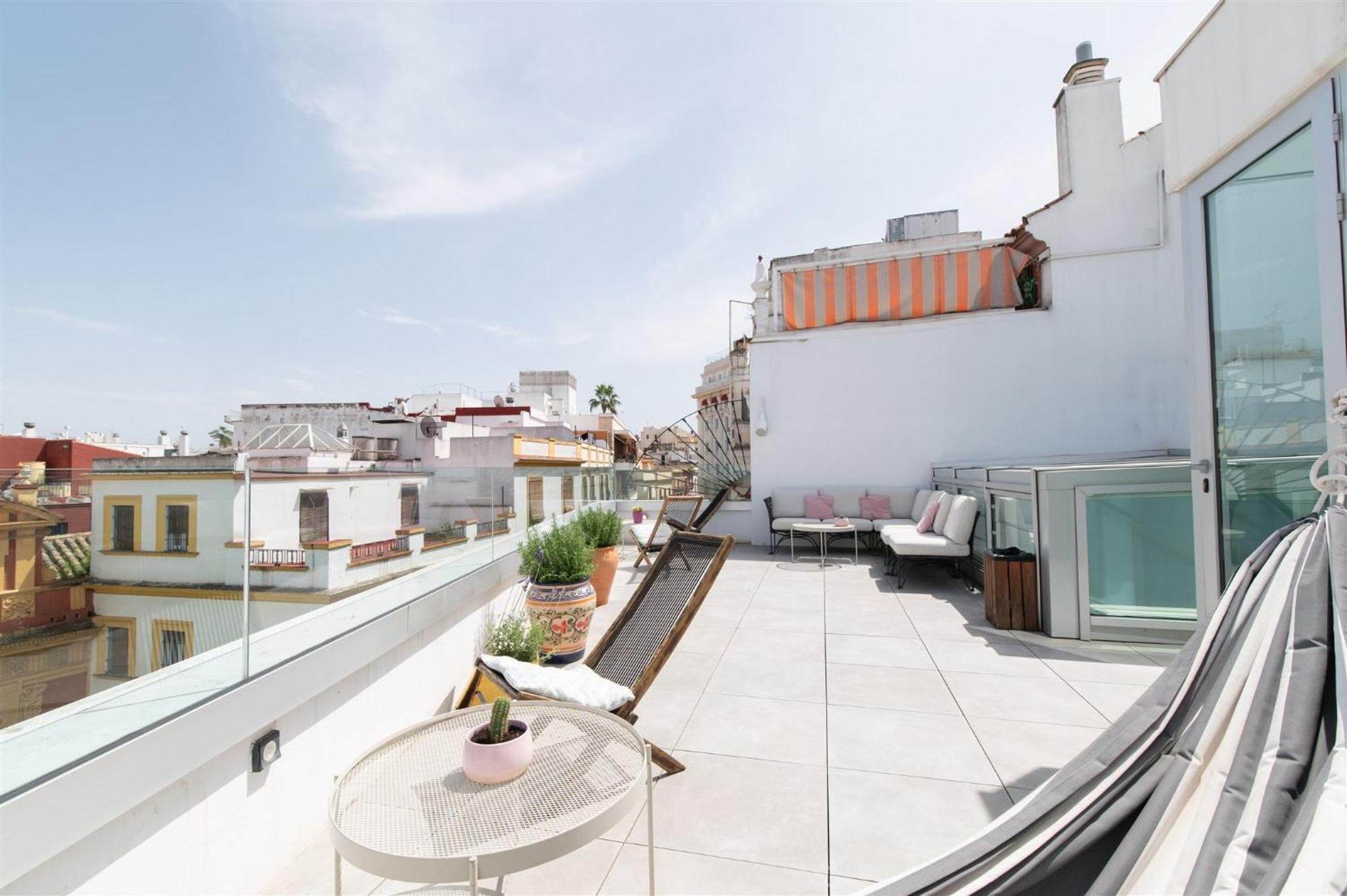 U-Sense For You Hostel Sevilla — Photos 2